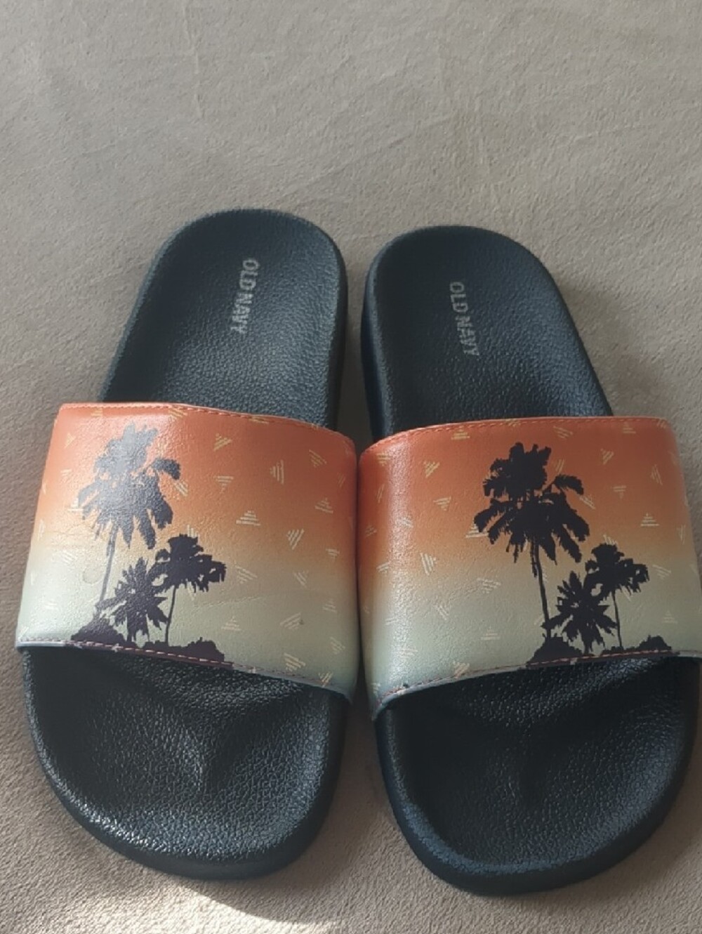 Old Navy Orange Gradient Palm-Print Slide Sandals